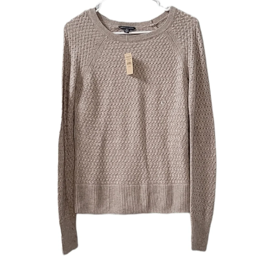 American Eagle NWT Light Brown Knit Sweater - Picture 1 of 7